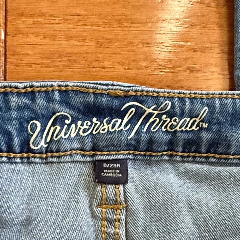 👖Universal Thread: Crop Denim - Picture 2 of 7
